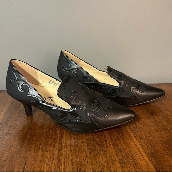 Bellini Bengal Pumps Women's Size 7, black  Pointy Toe Kitten Heel Slip On. - Picture 2 of 11